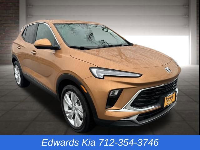 Used 2024 Buick Encore GX Preferred w/ Comfort Package image 1