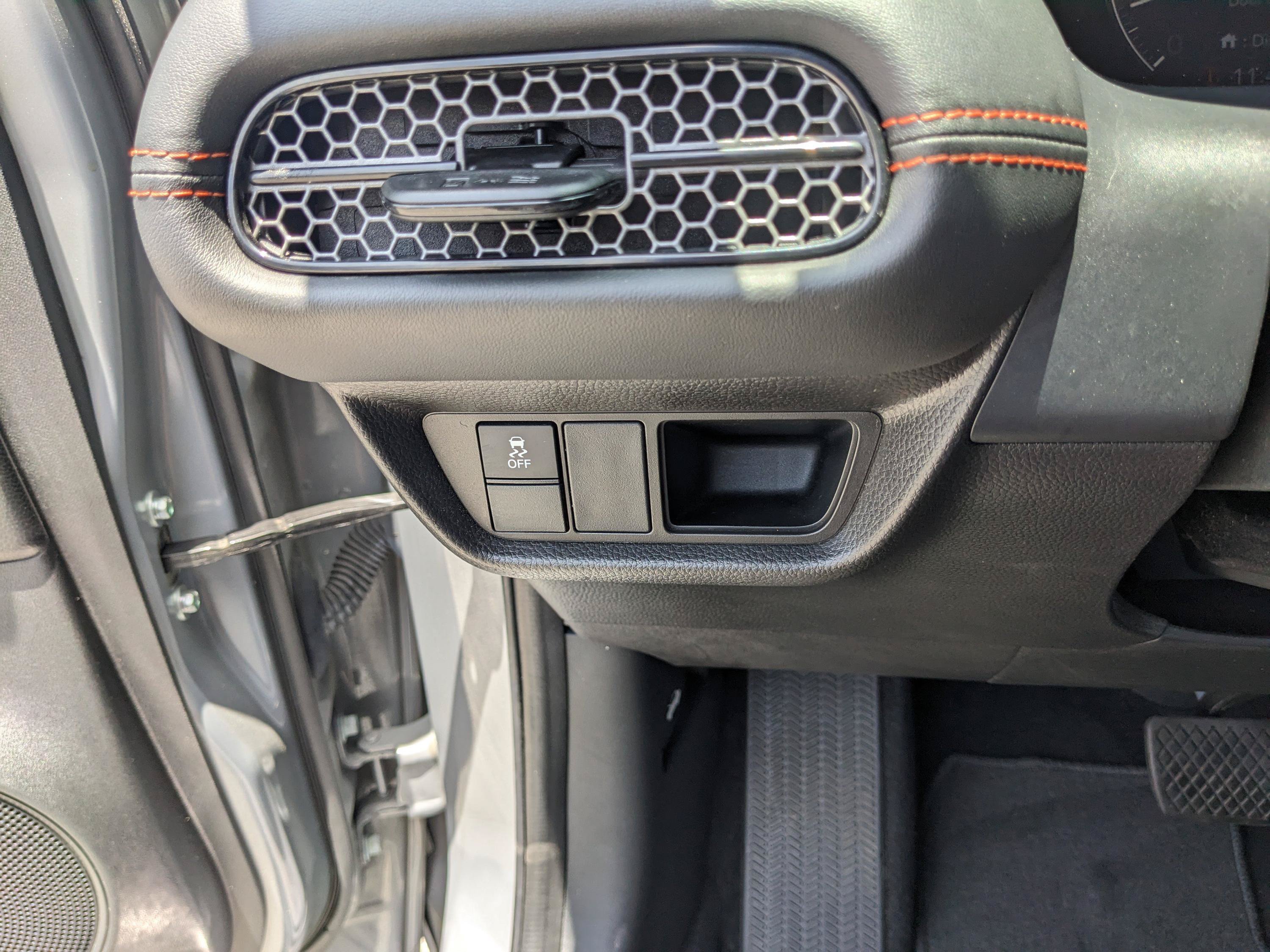 Used 2024 Honda HR-V Sport image 31