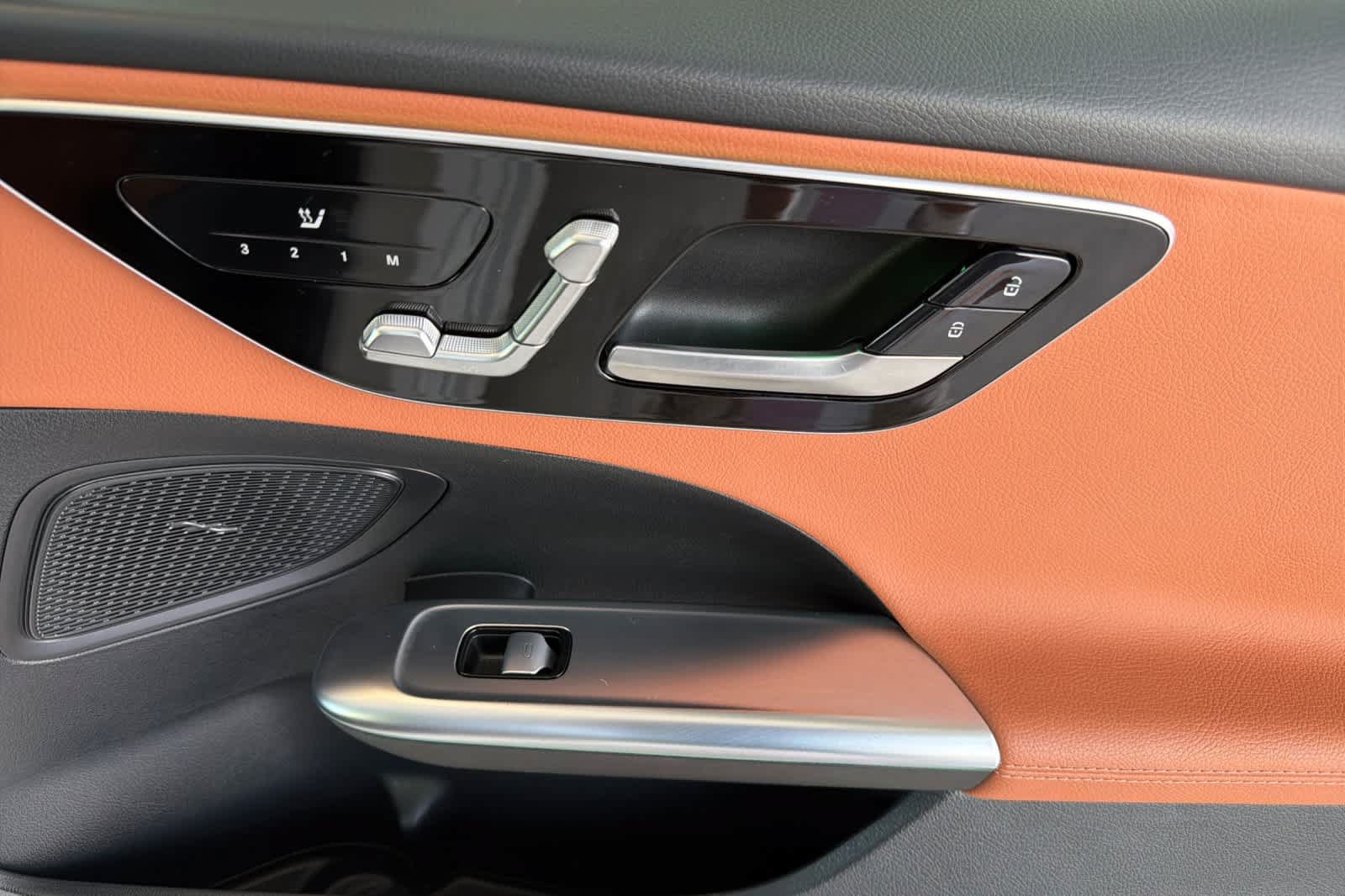 Used 2022 Mercedes-Benz C 300 Sedan image 18