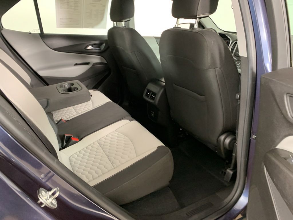 Used 2019 Chevrolet Equinox LS AWD/4WD image 39