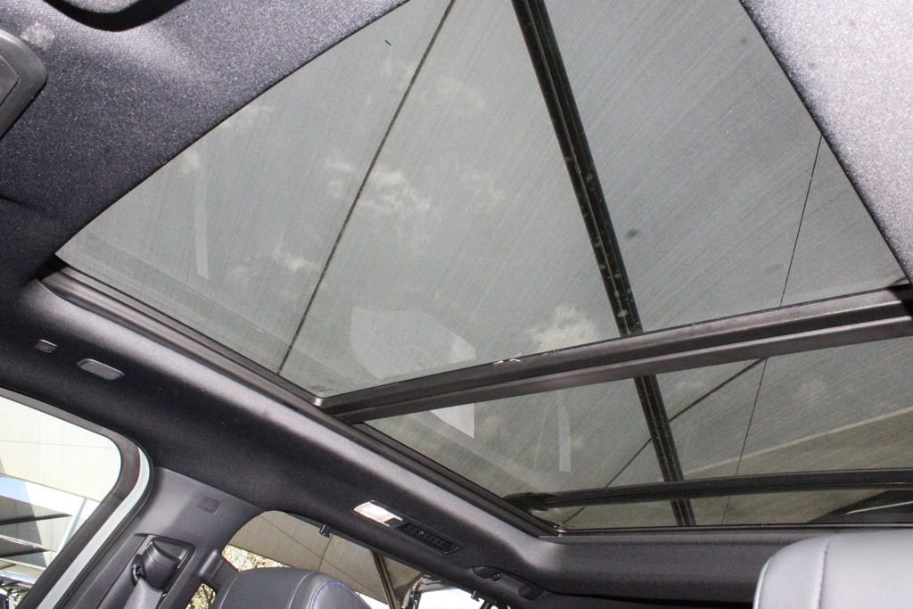 New 2026 Toyota Sequoia Platinum image 5