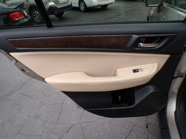 Used 2015 Subaru Outback 2.5i Limited image 17
