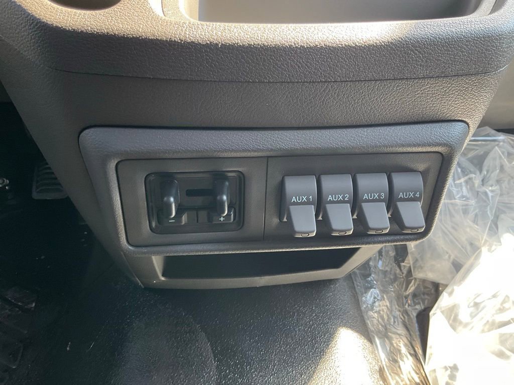 New 2026 Ford Transit 250 148 Medium Roof Extended AWD w/ Upfitter Package image 11