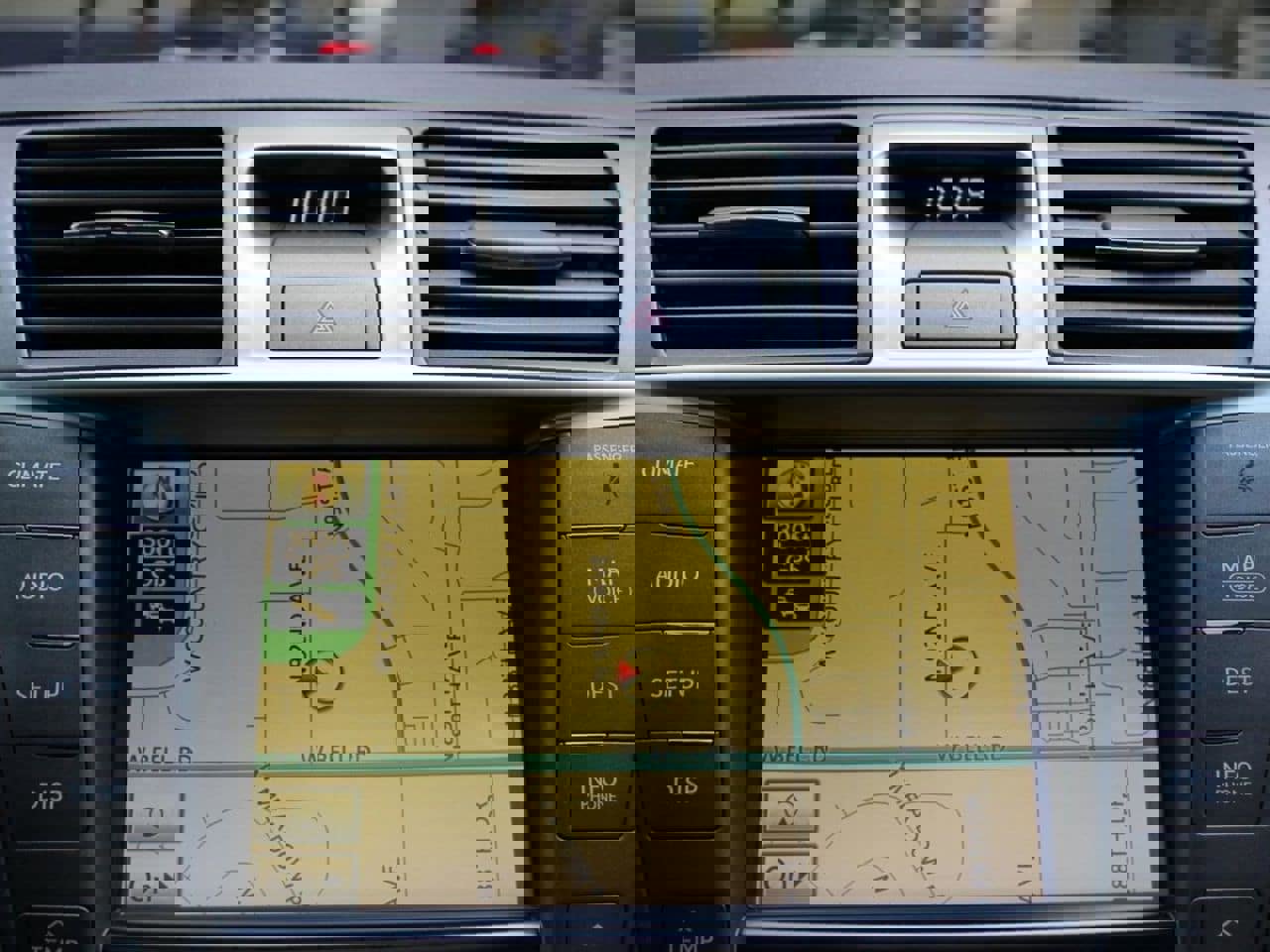 Used 2012 Lexus LS 460 w/ Luxury Value Edition RWD image 18