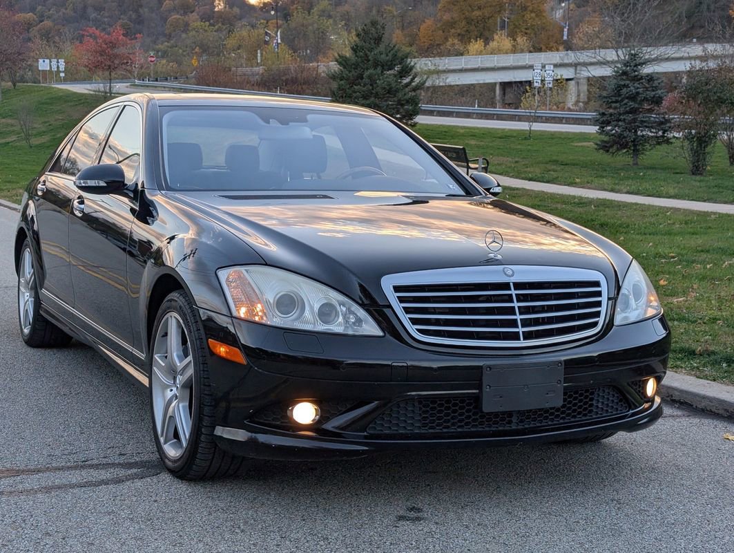 Used 2008 Mercedes-Benz S 550 4MATIC image 3