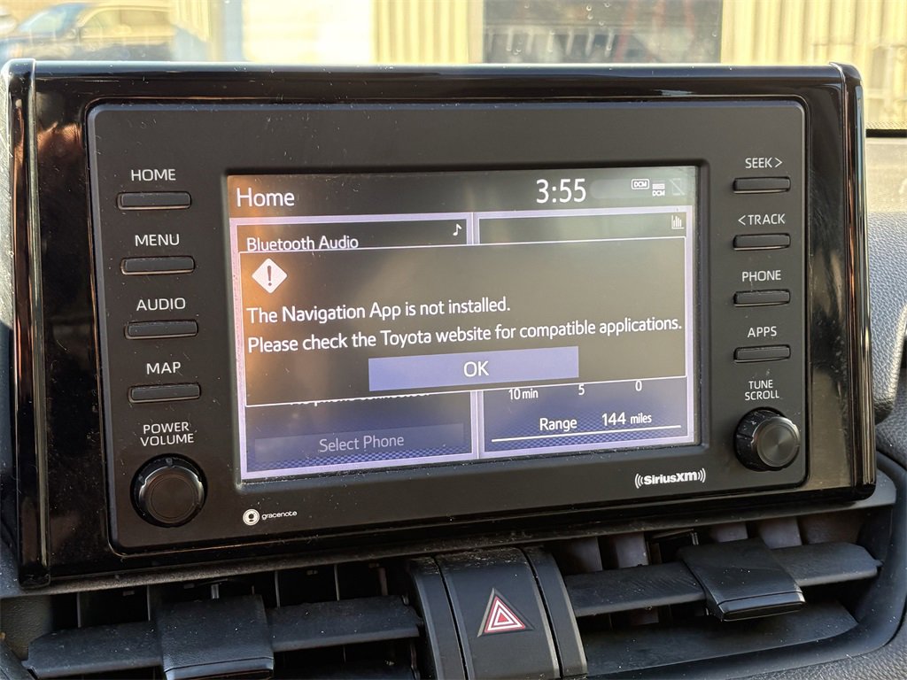 Used 2022 Toyota RAV4 LE image 19