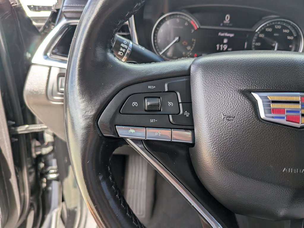 Used 2024 Cadillac XT6 Luxury FWD image 31
