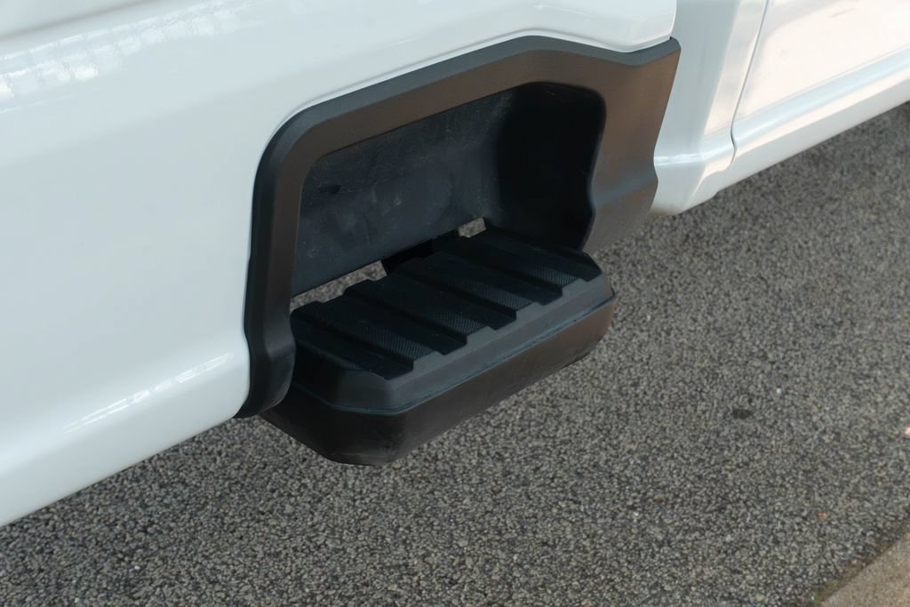 Used 2025 Ford F350 XL RWD image 11