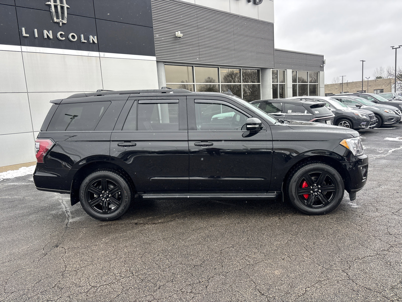 Used 2021 Ford Expedition XLT image 8