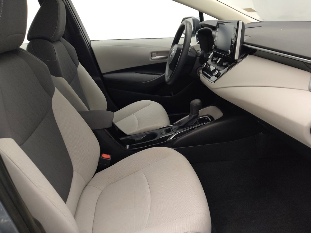 Used 2021 Toyota Corolla LE FWD image 21