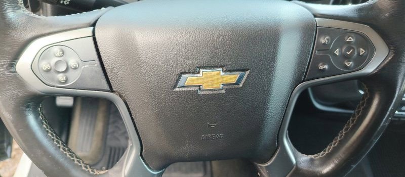 Used 2018 Chevrolet Silverado 1500 LT w/ LT Eassist Package image 15