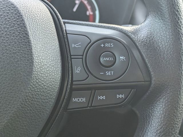 Used 2023 Toyota RAV4 XLE w/ Convenience Package FWD image 27