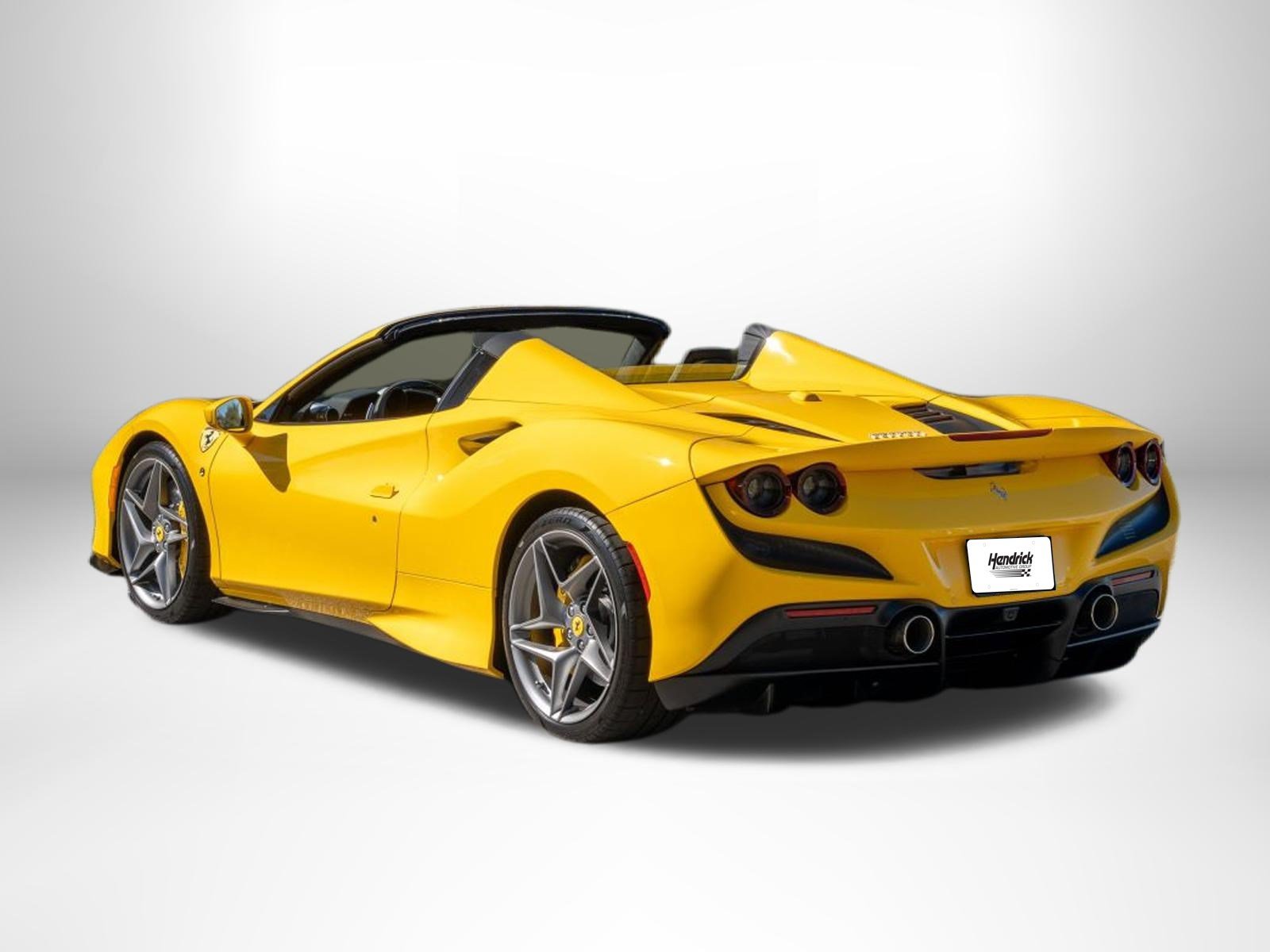 Certified 2022 Ferrari F8 Tributo RWD image 2