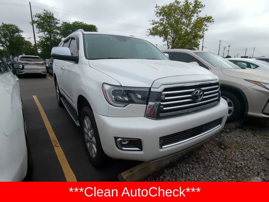 Used 2020 Toyota Sequoia Platinum AWD/4WD image 2