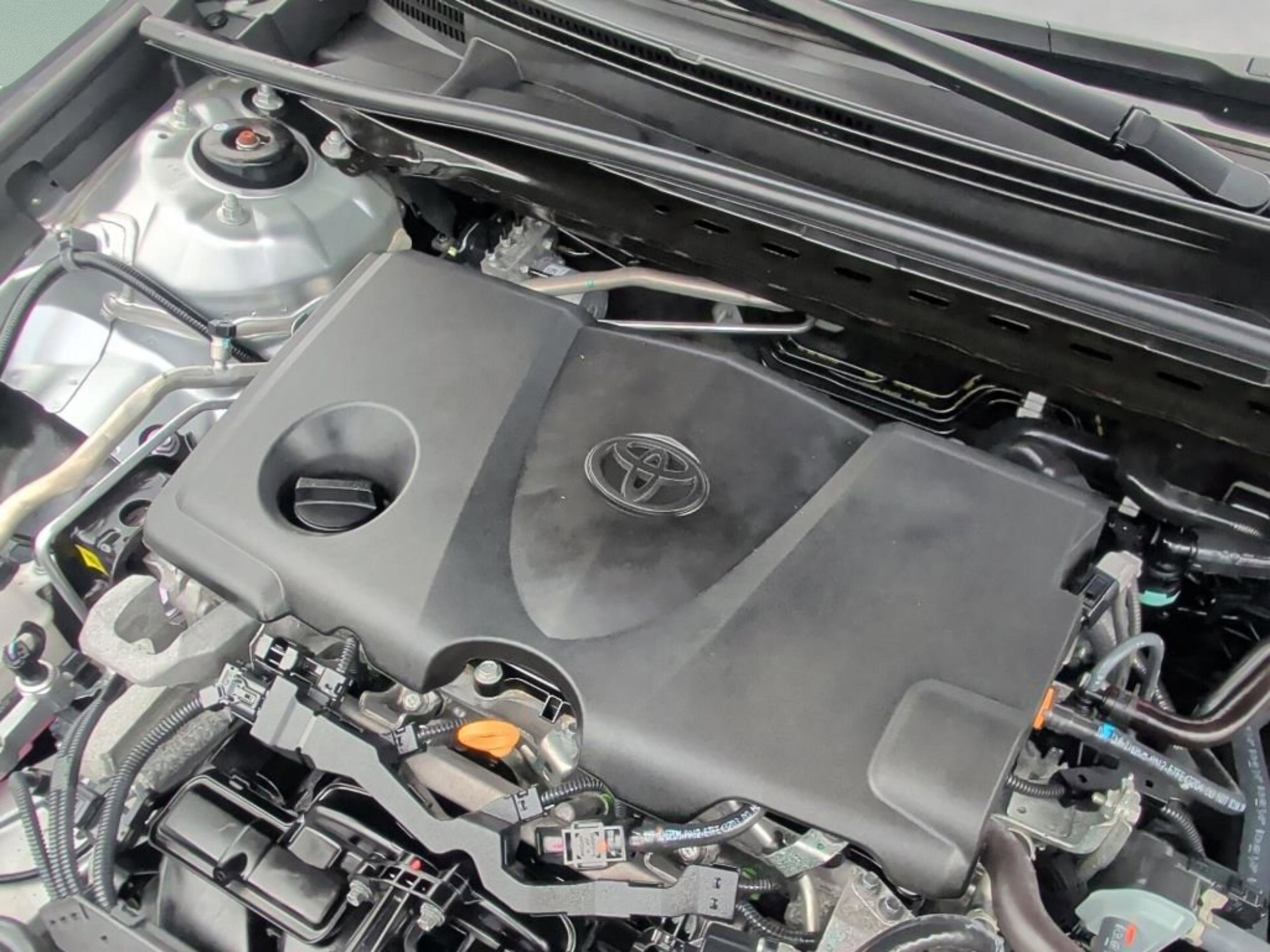 Used 2024 Toyota Camry LE image 2