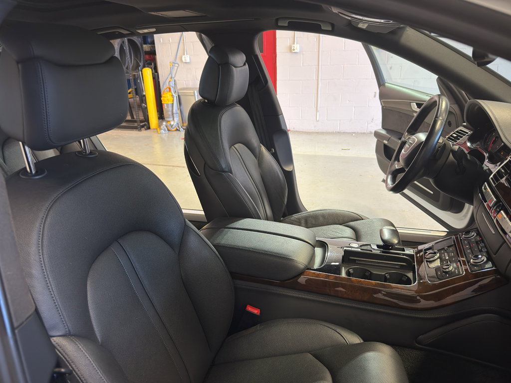 Used 2016 Audi A8 L TDI w/ Executive Package image 23