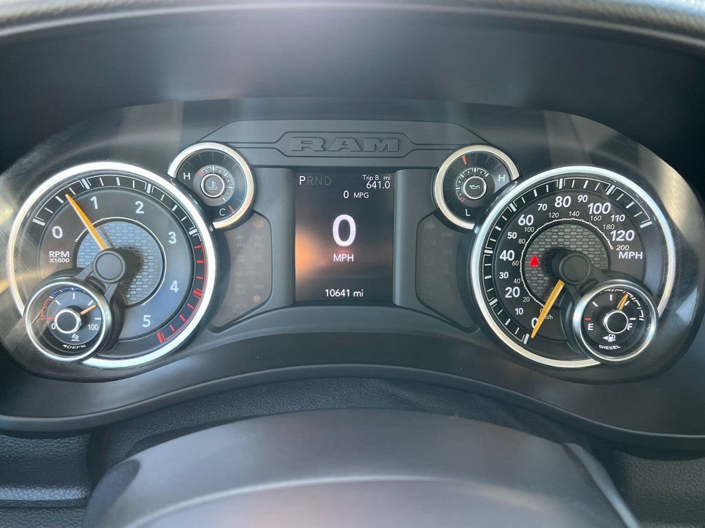 Used 2020 RAM 4500 Tradesman image 20