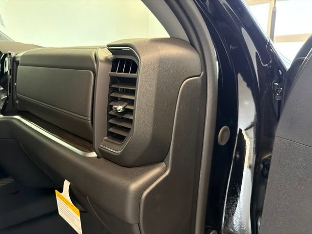 New 2026 Chevrolet Silverado 3500 LT AWD/4WD image 26