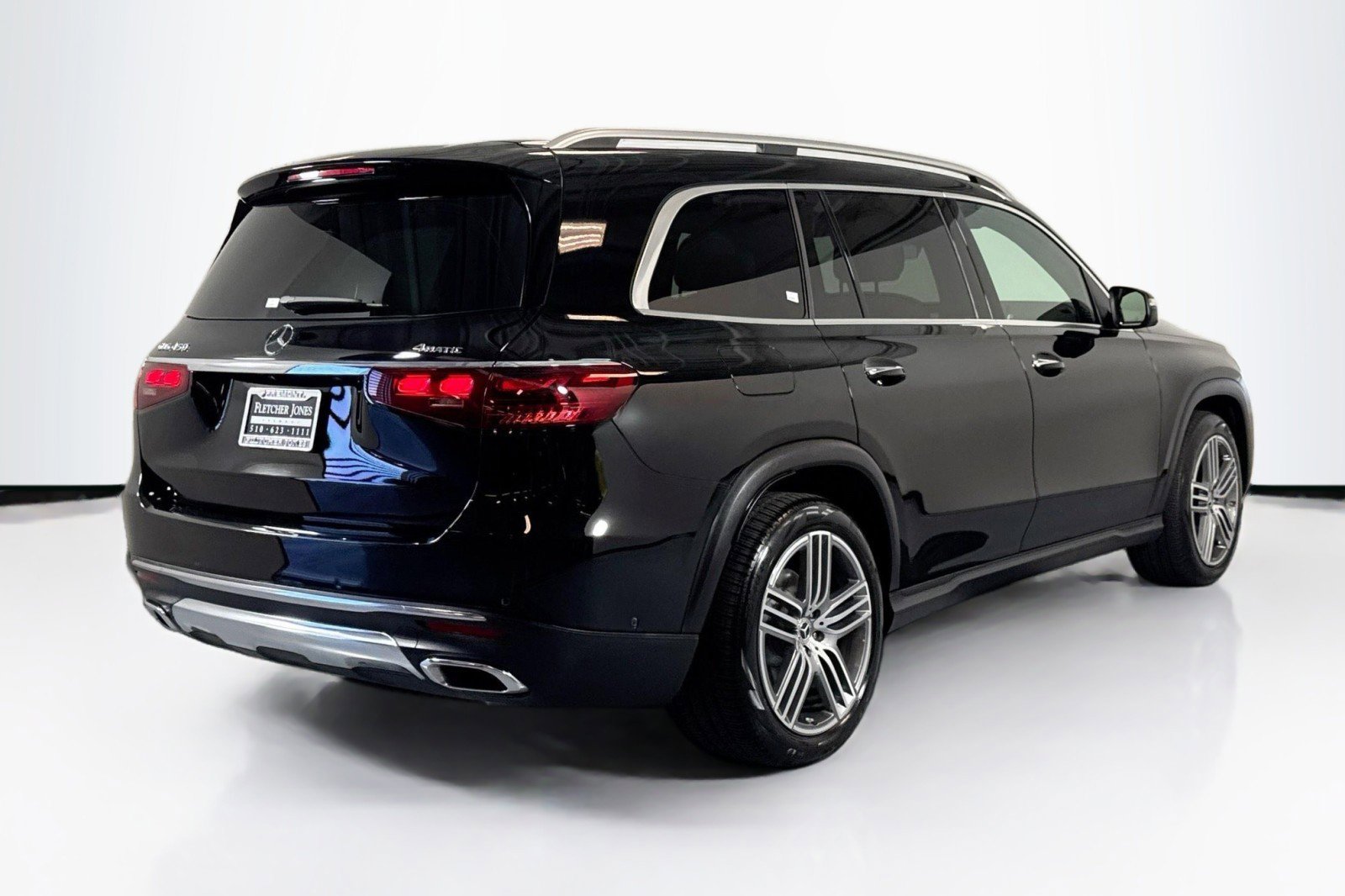 Used 2025 Mercedes-Benz GLS 450 4MATIC image 5