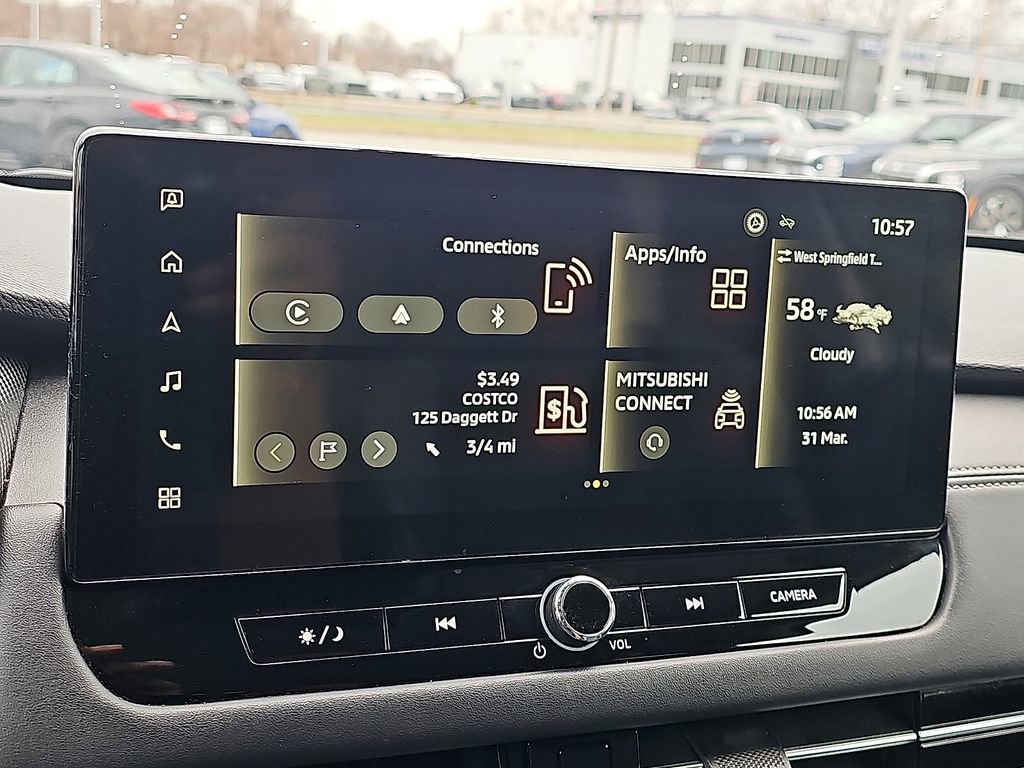 Used 2025 Mitsubishi Outlander SE image 25