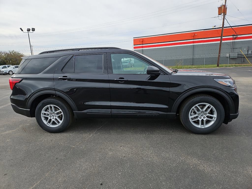 New 2026 Ford Explorer Active w/ Active Comfort Package image 14