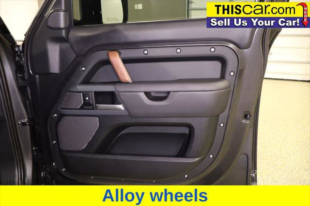 Used 2024 Land Rover Defender 110 X image 41