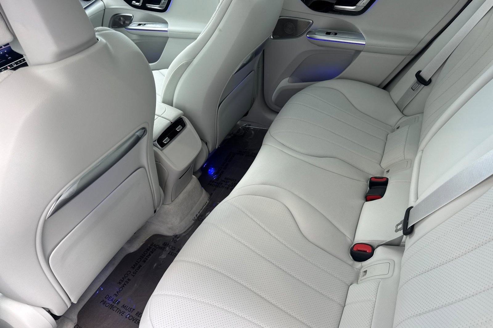 Used 2026 Mercedes-Benz EQE 320+ SUV image 21