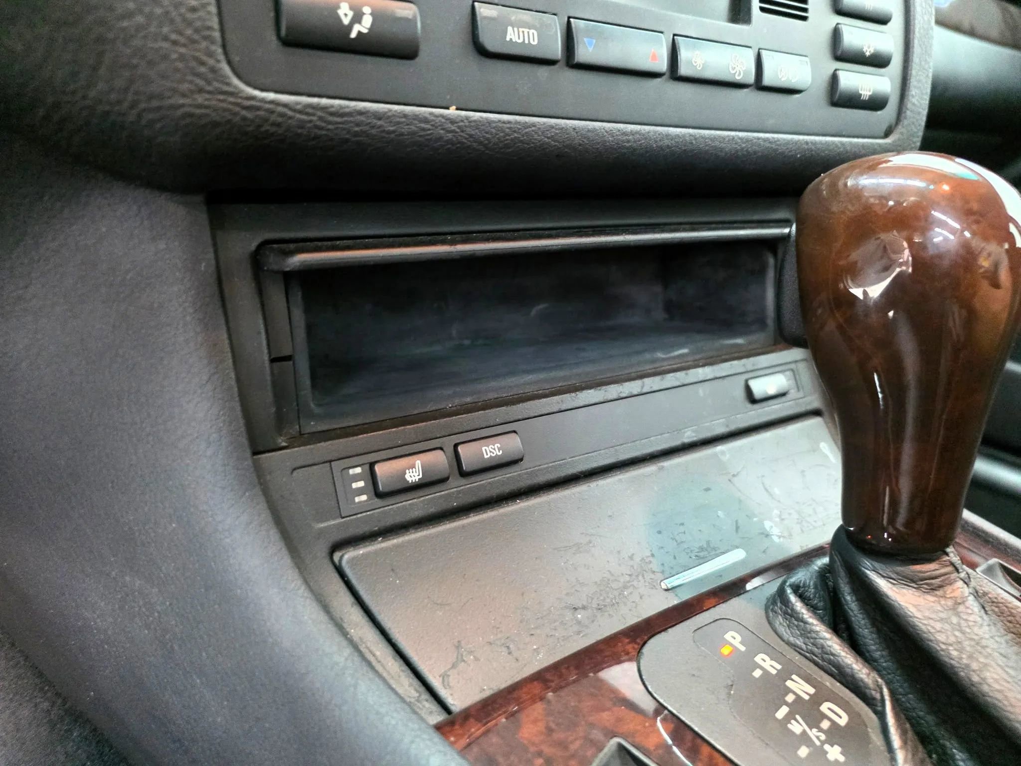 Used 2003 BMW 325i Sedan image 21