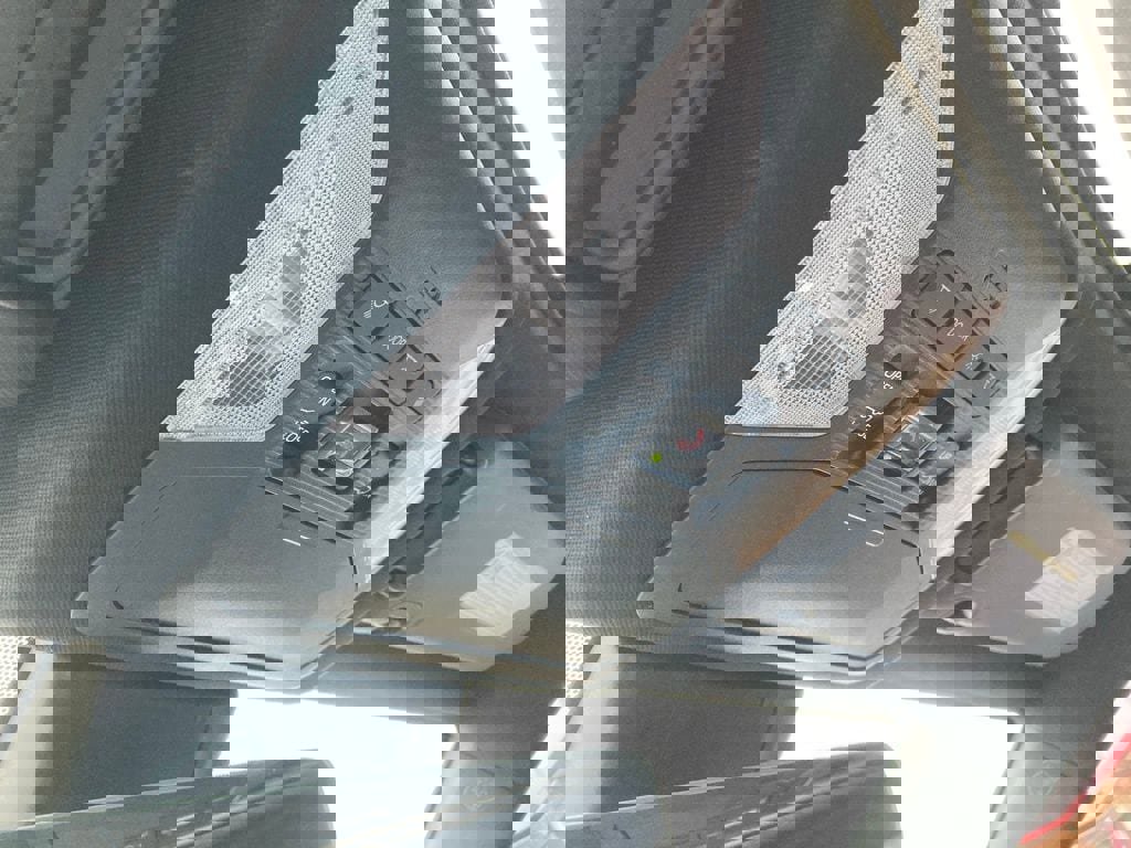 Used 2024 Toyota RAV4 XSE AWD/4WD image 29