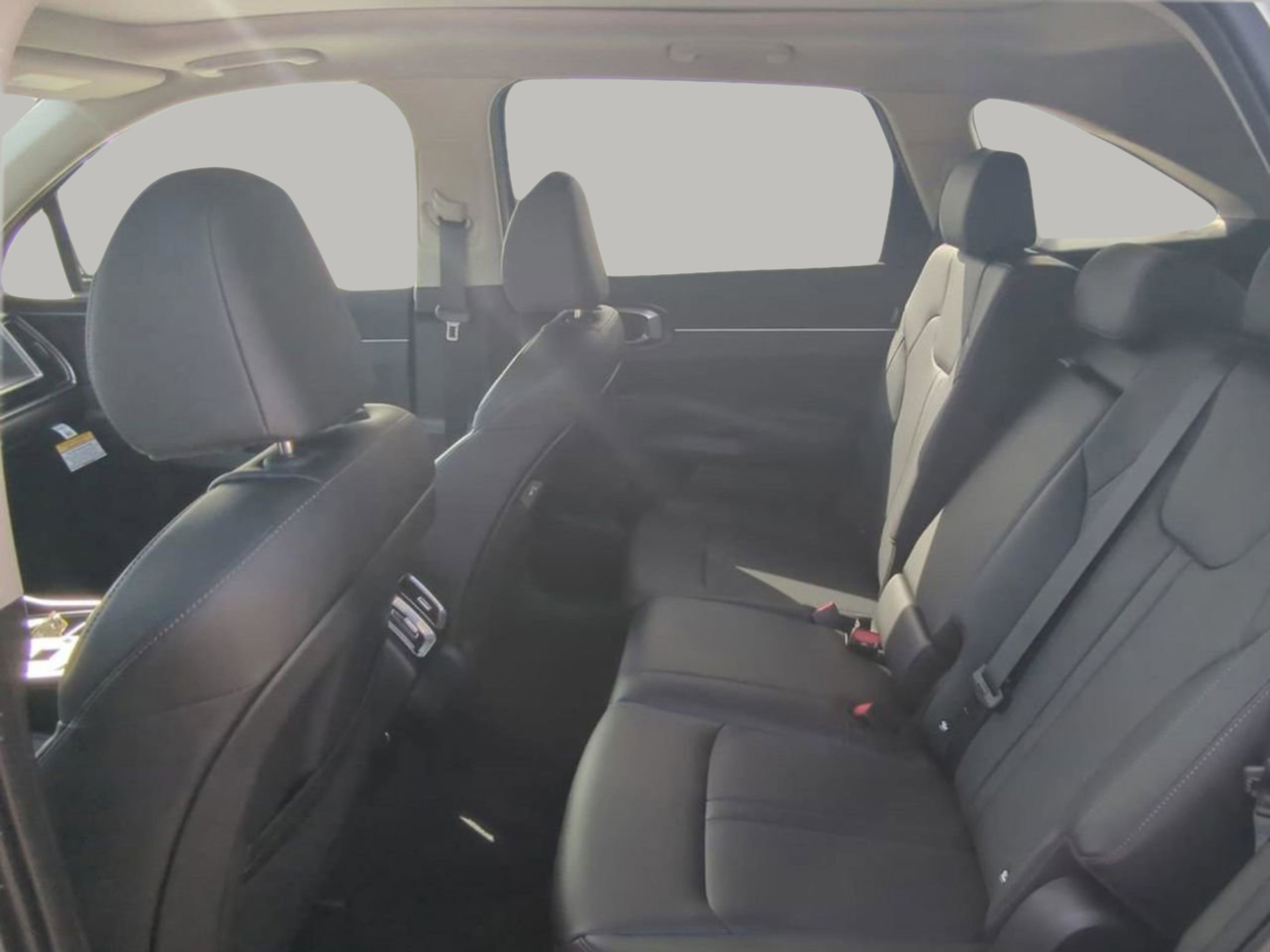 New 2026 Kia Sorento S w/ S Panoramic Sunroof Package FWD image 16