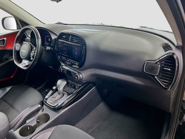 Used 2023 Kia Soul GT-Line image 28