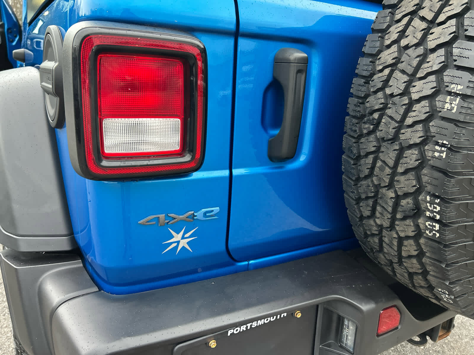 Certified 2023 Jeep Wrangler Unlimited w/ Cold Weather Group image 39