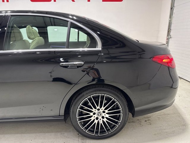 Used 2023 Mercedes-Benz C 300 4MATIC Sedan image 6