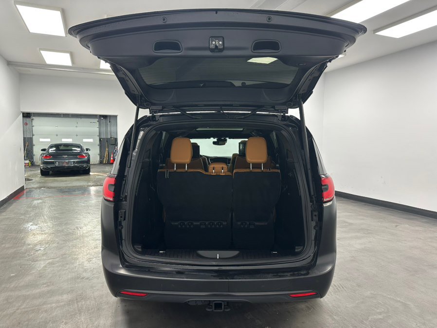 Used 2022 Chrysler Pacifica Pinnacle image 69