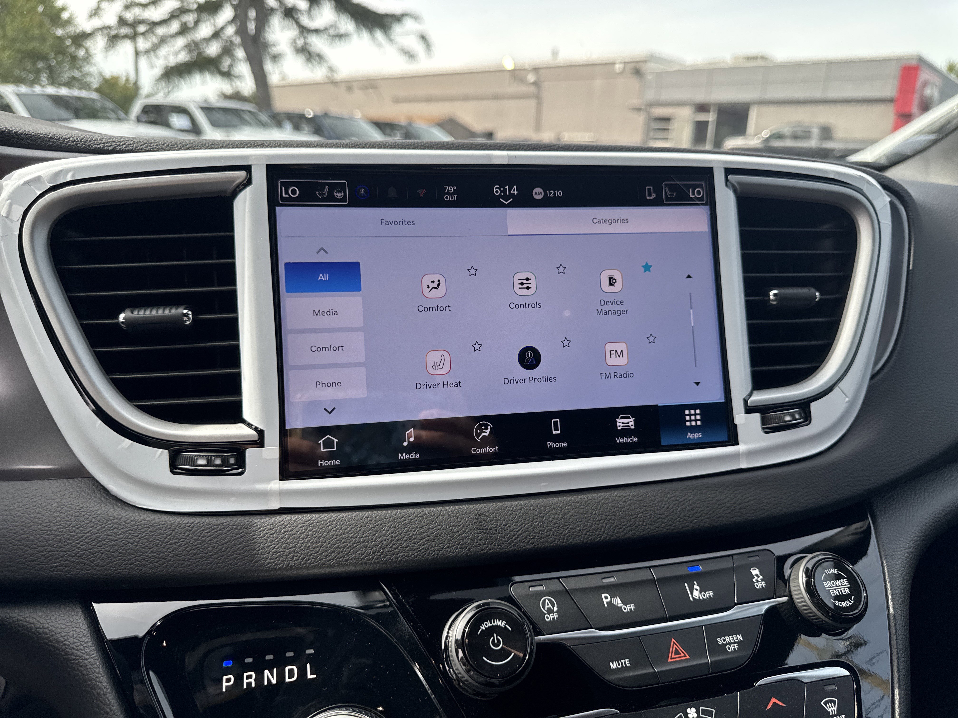 New 2026 Chrysler Voyager LX image 25