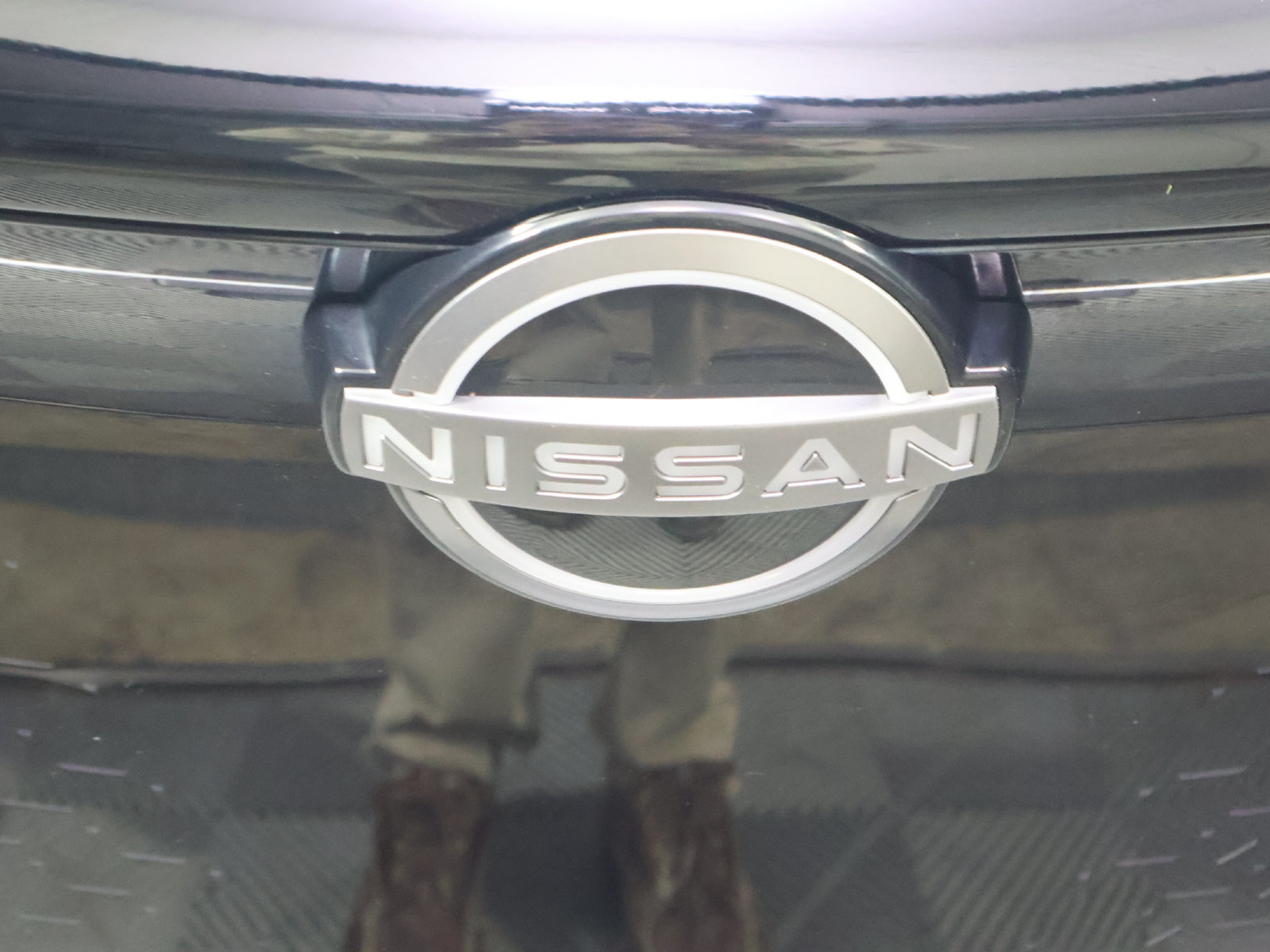 Used 2023 Nissan Ariya AWD image 18