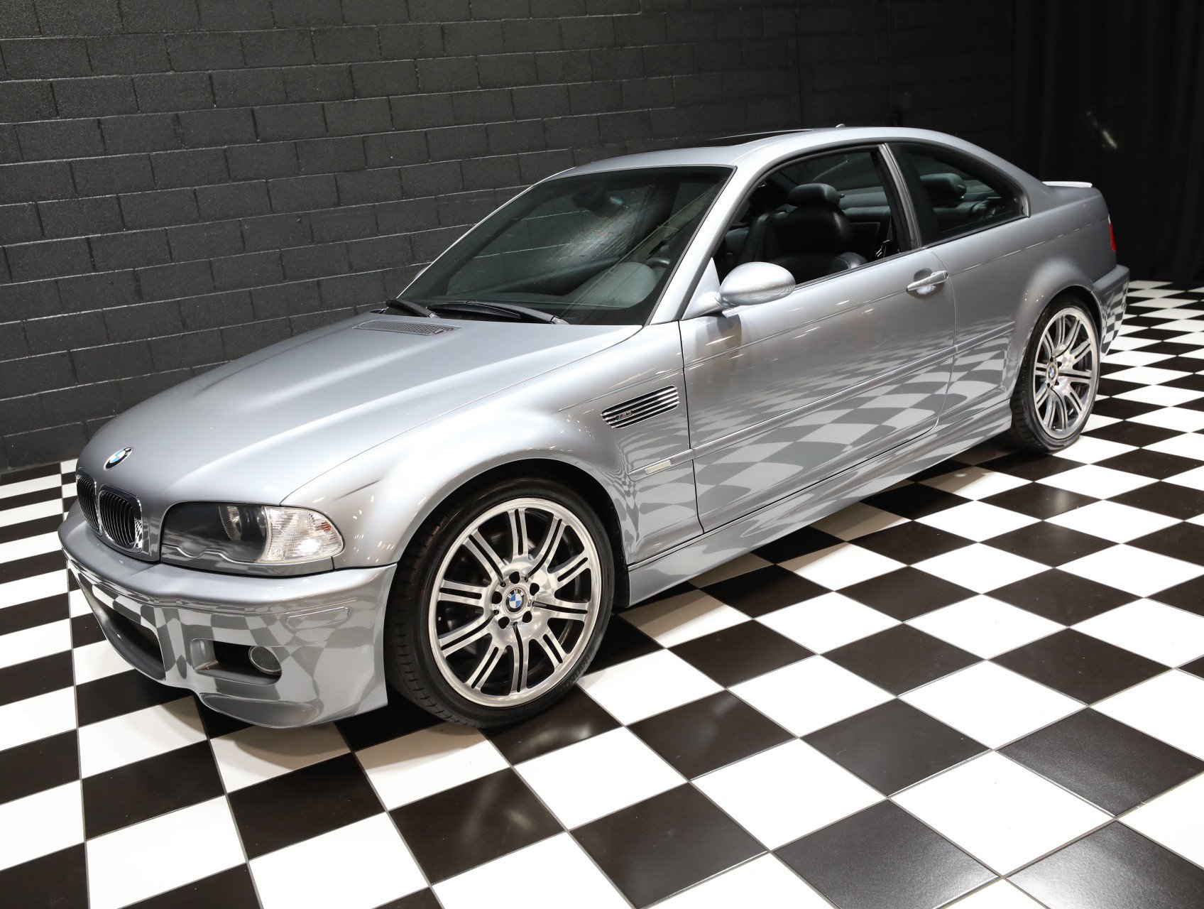 Used 2004 BMW M3 Coupe RWD image 8