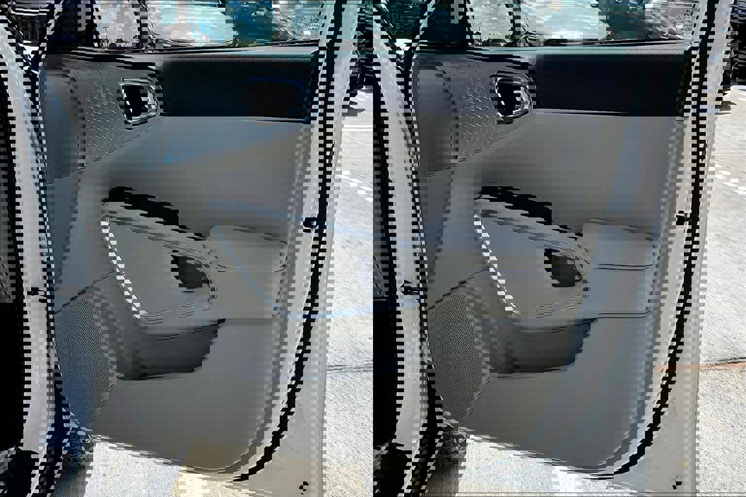 Certified 2025 Kia Soul LX w/ LX Technology Package image 21