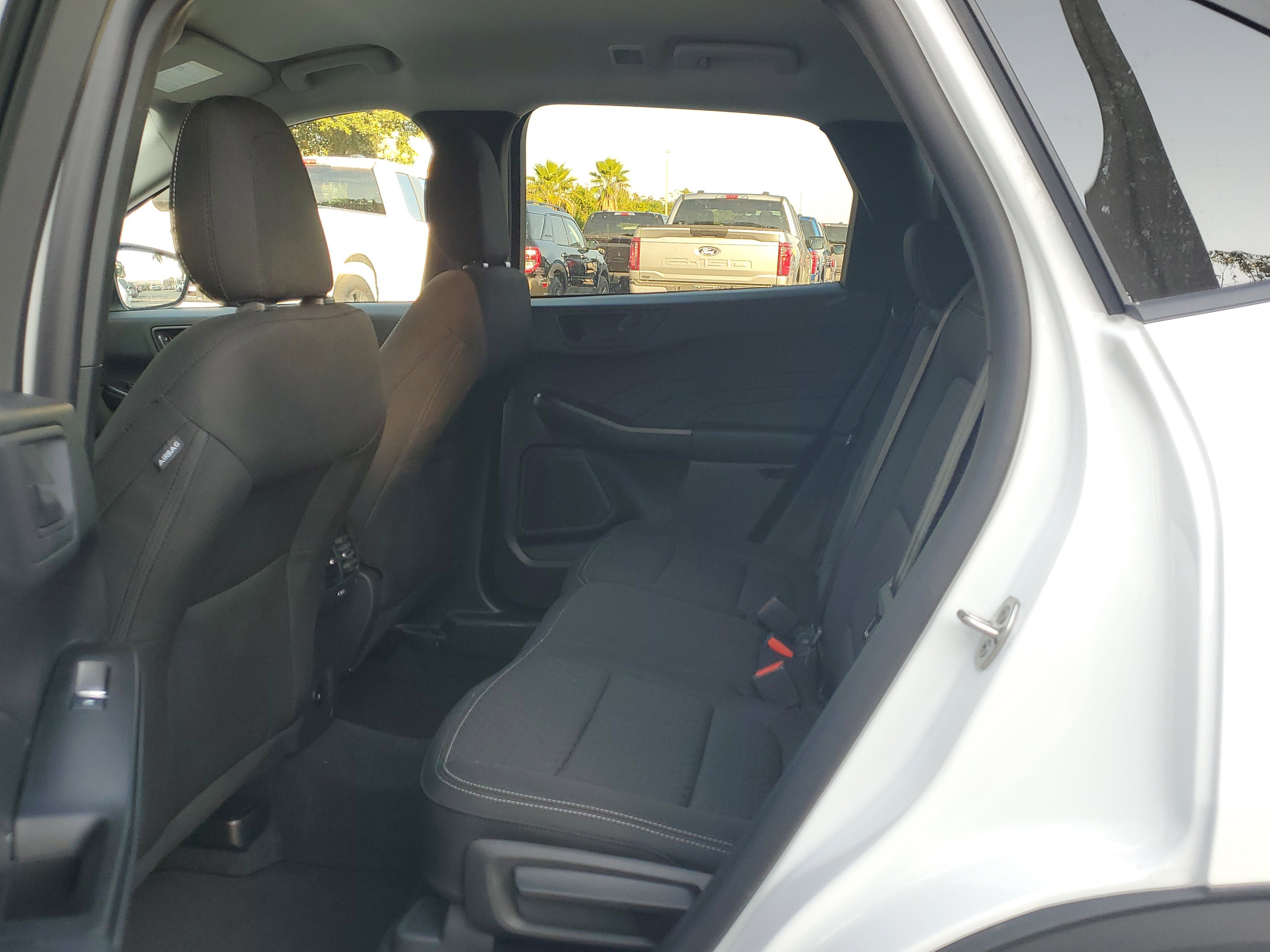 New 2026 Ford Escape Active image 9