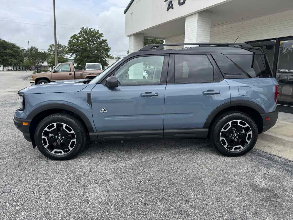 Used 2024 Ford Bronco Sport Outer Banks AWD/4WD image 43