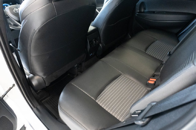 Used 2023 Toyota Corolla Cross AWD Hybrid w/ Convenience Package image 8