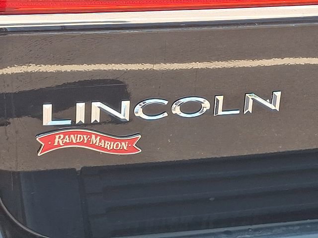 Used 2013 Lincoln Navigator 4WD w/ HD Trailer Tow Pkg image 30