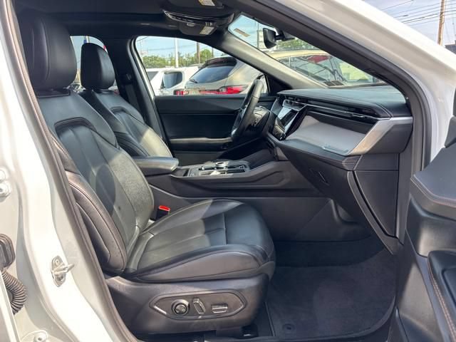 Used 2026 Jeep Cherokee Limited AWD/4WD image 19