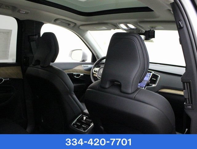 Used 2024 Volvo XC90 B6 Plus w/ Protection Package AWD/4WD image 15