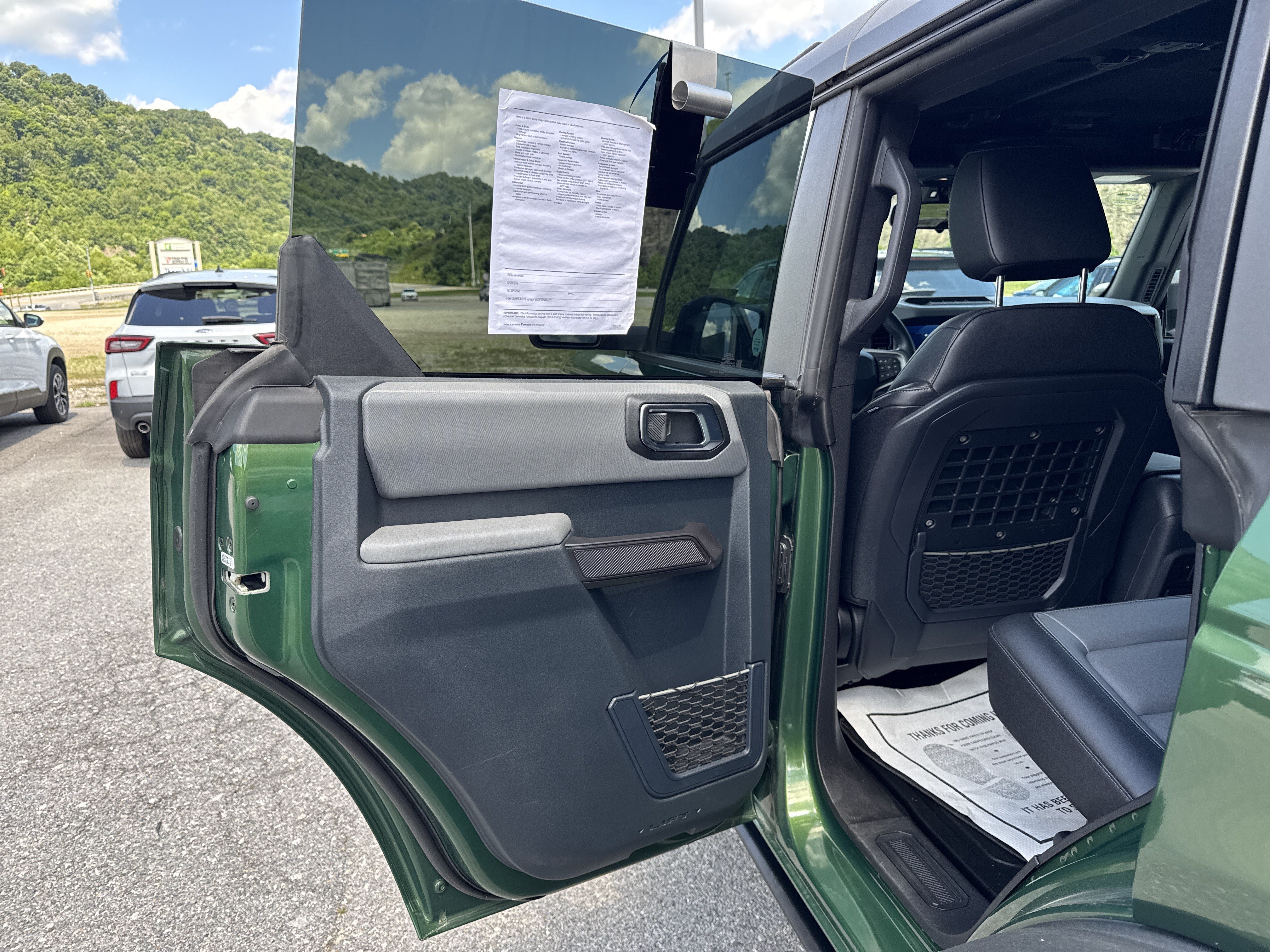 Used 2024 Ford Bronco Everglades AWD/4WD image 14