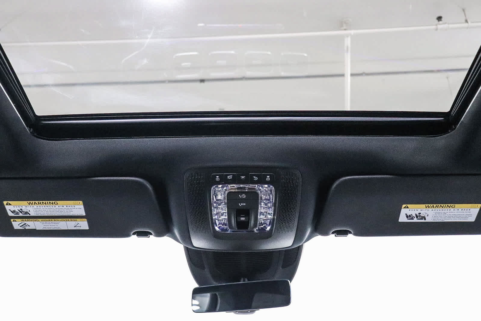 Certified 2025 Mercedes-Benz GLE 450e 4MATIC image 14