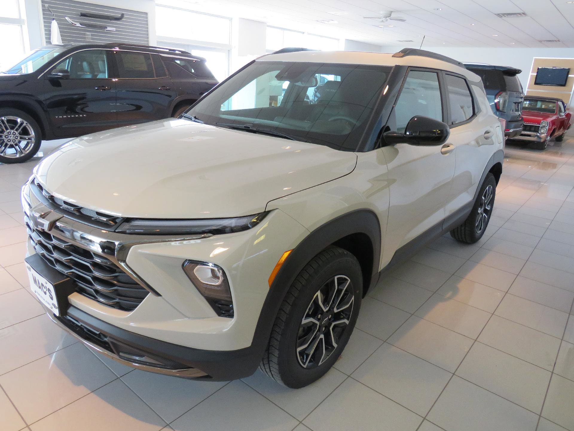 New 2026 Chevrolet TrailBlazer ACTIV w/ Convenience Package image 3