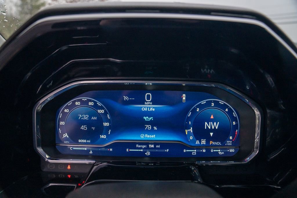 Used 2025 Chevrolet Silverado 2500 LT w/ Convenience Package image 22