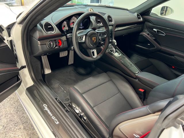 Used 2024 Porsche 718 Cayman GTS image 19
