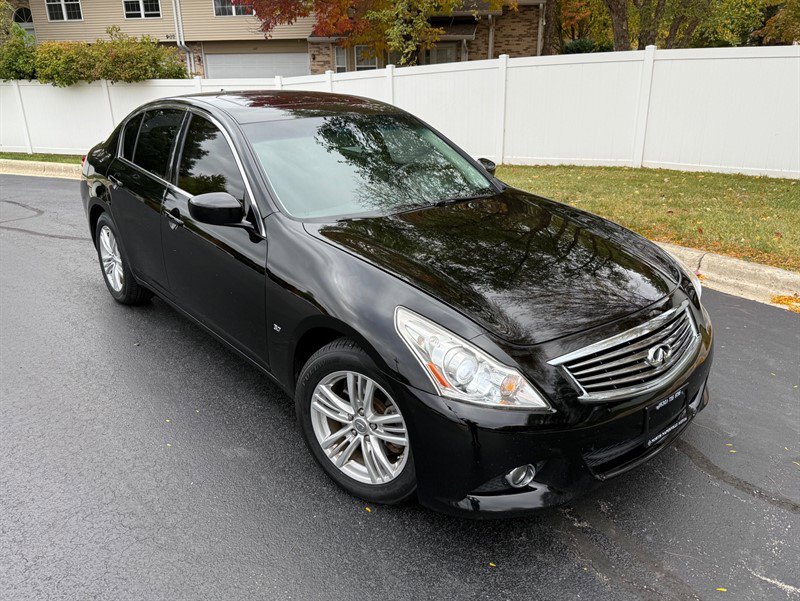 Used 2015 INFINITI Q40 AWD w/ Navigation Package